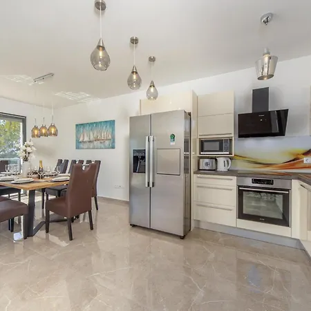 Poseidon Holiday home Starigrad Paklenica