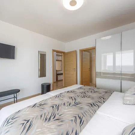 Poseidon Holiday home Starigrad Paklenica