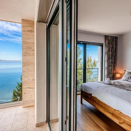 Holiday home Poseidon Starigrad Paklenica