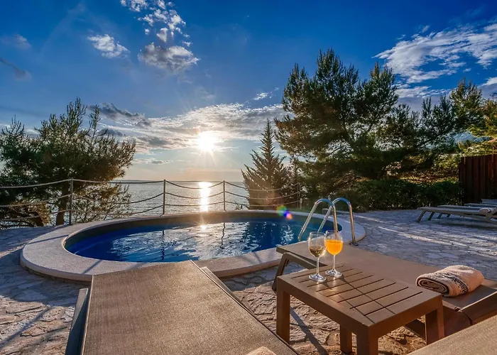 Poseidon Vikendica Starigrad Paklenica