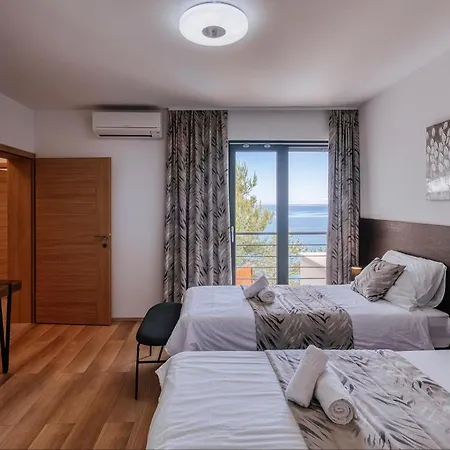 Poseidon Feriehus Starigrad Paklenica